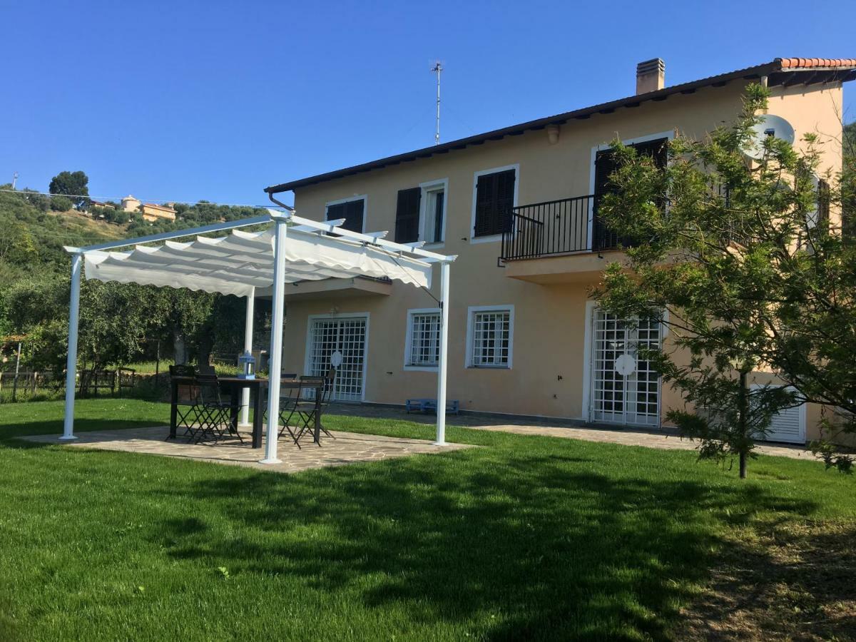 Agriturismo Oltrealmare Civezza 외부 사진